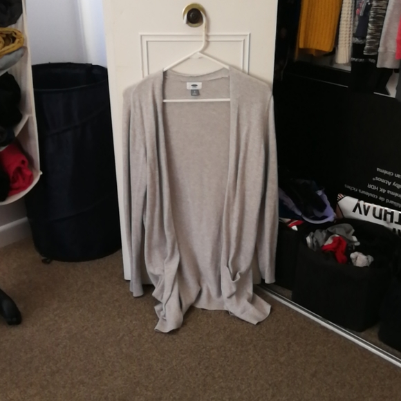 Old Navy Cardigan - Picture 2 of 4